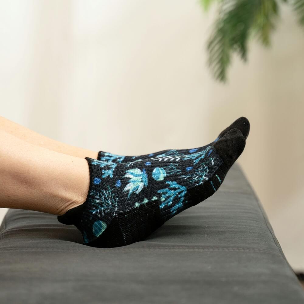 Jellyfish Blues Ankle Compression Socks